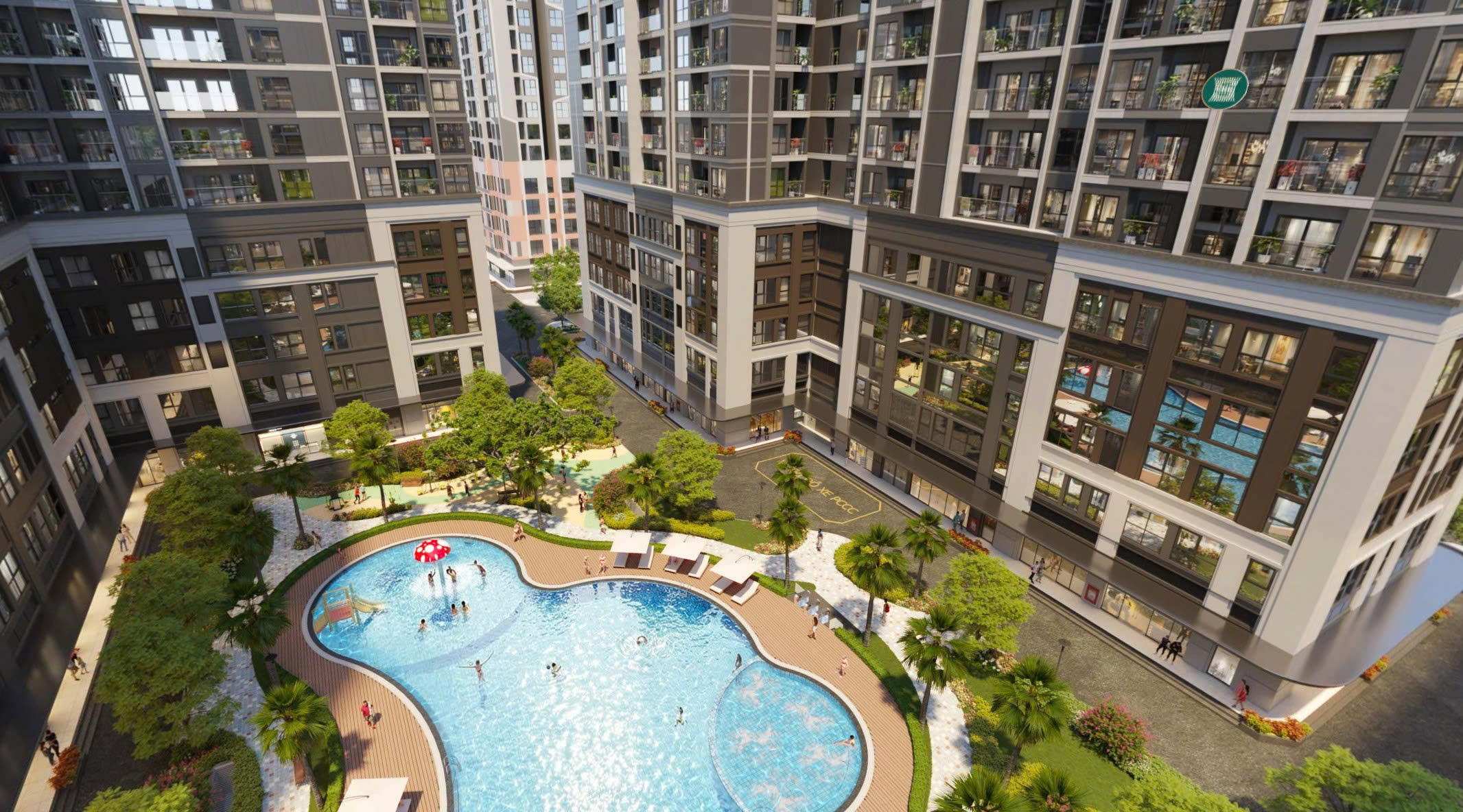 Khuôn viên nội khu với bể bơi ngoài trời 700m2, khuôn viên cây xanh, sân tập...